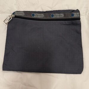 LeSportsac Gray Zippered Nylon Pouch – 9.5” x 8”